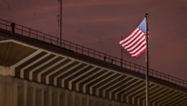 യുഎസ്  അടച്ചുപൂട്ടൽ: ഇന്ത്യയിലെ യുഎസ് എംബസി ഇനി  ട്വിറ്റർ അക്കൗണ്ട്  അപ്ഡേറ്റ് ചെയ്യില്ല