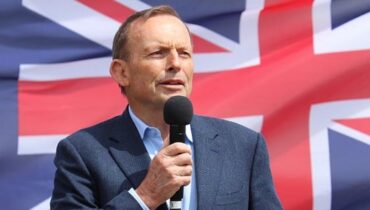 ‘ഇരുപത്തി ഒന്നാം നൂറ്റാണ്ട് ഇന്ത്യയുടേത്, താരിഫ് ചുമത്തിയത് ട്രംപിന്റെ കൈവിട്ട കളി’: ഓസ്‌ട്രേലിയൻ മുൻ പ്രധാനമന്ത്രി ടോണി ആബട്ട്