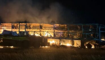 ബെംഗളൂരു-ഹൈദരാബാദ് ദേശീയ പാതയില്‍ ബസിന് തീപിടിച്ച് 24 പേര്‍ക്ക് ദാരുണാന്ത്യം