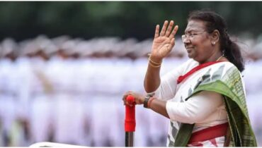 ശബരിമല കയറാൻ രാഷ്ട്രപതി ഒക്ടോബർ 21 നെത്തും, വാഹനവ്യൂഹം ഒഴിവാക്കി ഗൂർഖ ജീപ്പിൽ ദ്രൗപതി മുർമു മലകയറും; 4 നാൾ കേരളത്തിൽ തങ്ങും