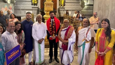 ഷൂസ് ധരിച്ച് ക്ഷേത്രത്തില്‍, വിവാദത്തില്‍ ന്യൂയോര്‍ക്ക് മേയര്‍ സ്ഥാനാര്‍ത്ഥി സൊഹ്‌റാന്‍ മംദാനി