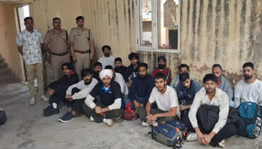 അക്കരപ്പച്ചയിലേക്ക് ‘ഡോങ്കി യാത്ര’; യുഎസ് ഇന്ത്യയിലേക്ക് തിരിച്ചയച്ചത് 50 പേരെ, ഏജൻ്റുമാരുടെ ചതിയിൽ സ്വപ്നങ്ങള് നഷ്ടപ്പെട്ട് കടത്തിന്മേല് കടവും കണ്ണീരുമായി ഇവര്