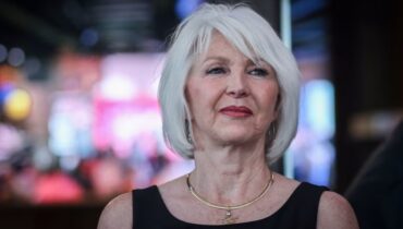 ട്രംപ് ഇടപെട്ടേ മതിയാകൂ..! ടീന പീറ്റേഴ്സ് കേസിൽ ട്രംപ് ഇടപെടണമെന്ന് ആവശ്യം; പൊതുമാപ്പ് അറ്റോർണി എഡ് മാർട്ടിന്‍റെ ശക്തമായ നീക്കം