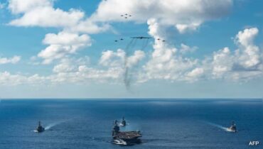 കരീബിയൻ കടലിൽ യുഎസ് സൈനിക ശക്തി പ്രകടനം; ഏറ്റവും വലിയ വിമാന വാഹിനിക്കപ്പൽ എത്തി, ലക്ഷ്യമിടുന്നത് ലഹരികടുത്തുകാരെ