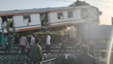 മെമു ചരക്കു ട്രെയിനിലേക്ക് ഇടിച്ചു കയറി അപകടം; 6 മരണം, നിരവധി പേർക്ക് പരിക്ക്, ദുരന്തം ബിലാസ്പുരിൽ