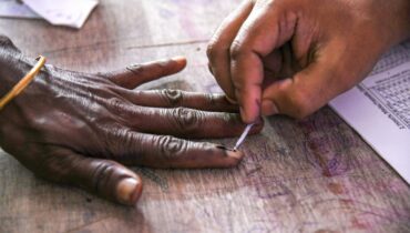 ബിഹാര്‍ നിയമസഭാ തെരഞ്ഞെടുപ്പ്: ആദ്യഘട്ട വോട്ടെടുപ്പ് നാളെ , വിധിയെഴുതാൻ മണിക്കൂറുകൾ മാത്രം