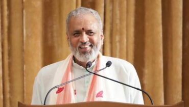 ട്രോളോട് ട്രോള് ; ‘ജന ഗണ മന’ ബ്രിട്ടീഷ് ഉദ്യോഗസ്ഥനെ സ്വാഗതം ചെയ്യാൻ എഴുതിയതെന്ന് ബിജെപി എംപി