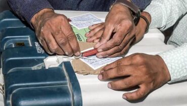 ബിഹാര്‍ തെരഞ്ഞെടുപ്പ്: ഫലം അറിയാൻ മണിക്കൂറുകള്‍ മാത്രം