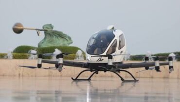 ഖത്തറിൽ പൈലറ്റ് രഹിത എയർ ടാക്സികളുടെ  പരീക്ഷണപ്പറക്കൽ വിജയകരം