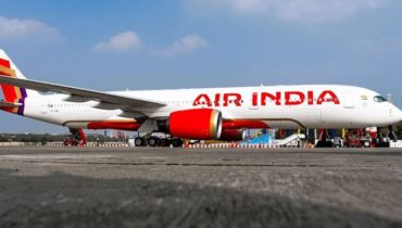 കൊച്ചിയിൽ നിന്ന് ഷാർജയിലേക്കുള്ള എയർ ഇന്ത്യ വിമാനത്തിന് സാങ്കേതിക തകരാർ; യാത്ര മറ്റൊരു വിമാനത്തിൽ മതിയെന്ന് യാത്രക്കാർ