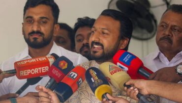 രാഹുൽ മാങ്കൂട്ടത്തിലിന് കുരുക്കായി പുതിയ ശബ്ദരേഖ പുറത്ത്, വിവാദത്തിൽ ‘നിയമപോരാട്ടം’ സൂചിപ്പിച്ച് രാഹുൽ, ചോദ്യങ്ങൾക്ക് മറുപടിയില്ല, കോടതിയിൽ തെളിയിക്കുമെന്ന് വെല്ലുവിളി