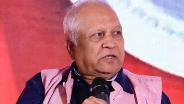 2014 ൽ കോണ്‍ഗ്രസിന് രാജ്യഭരണം നഷ്ടമായ തോവിയിൽ അമേരിക്കൻ ചാര സംഘടന സിഐഎയ്ക്കും മൊസാദിനും പങ്ക്,  ആരോപണവുമായി മുതിർന്ന നേതാവ്