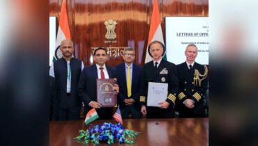ഇന്ത്യ യുഎസുമായി MH-60R നാവികസേന ഹെലികോപ്റ്ററുകൾ നിലനിർത്തുന്നതിനും തദ്ദേശീയ ശേഷി വർദ്ധിപ്പിക്കുന്നതിനുമായി ₹7,995 കോടിയുടെ കരാറിൽ ഒപ്പുവച്ചു