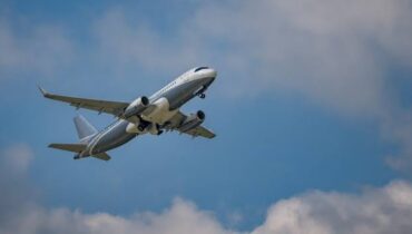 കടുത്ത സൗരവികിരണം; രാജ്യത്തെ 250ഓളം വിമാന സർവീസുകൾ തടസ്സപ്പെടും