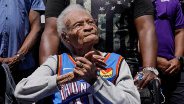 തുള്‍സാ വംശീയ കൂട്ടക്കൊല : അതിജീവിച്ച ഏറ്റവും പ്രായം കൂടിയ വ്യക്തി വയോള ഫ്ലെച്ചർ അന്തരിച്ചു, വിടവാങ്ങിയത് 111-ാം വയസ്സിൽ