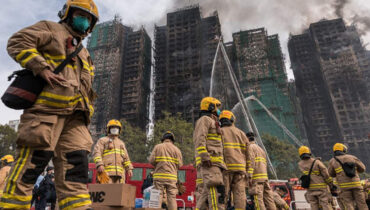 ഹോങ്കോങ്ങിലെ ബഹുനില കെട്ടിടത്തിലുണ്ടായ തീപിടുത്തത്തിൽ കൂടുതൽ മൃതദേഹങ്ങൾ കണ്ടെടുത്തു; മരണസംഖ്യ 128 ലേക്ക്