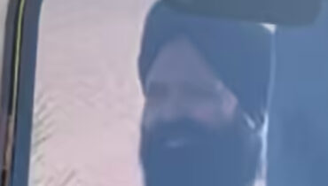 പേരക്കുട്ടിയെ കാണാൻ കാനഡയിലെത്തി; പെൺകുട്ടികളോട് മോശമായി പെരുമാറി, ഇന്ത്യക്കാരനെ നാടുകടത്താൻ കാനഡ