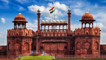 ആശങ്ക അകലുന്നു… സ്ഫോടനത്തെ തുടര്‍ന്ന് അടച്ച ചെങ്കോട്ട സന്ദര്‍ശകര്‍ക്കായി ഇന്ന് തുറന്നു കൊടുക്കും