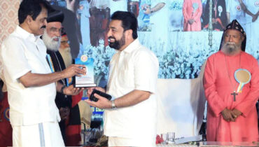 തടിയിൽ എ. ജെ. ജോസ് മെമ്മോറിയൽ ട്രസ്റ്റ് സന്തോഷ് ഏബ്രഹാമിനെ ആദരിച്ചു