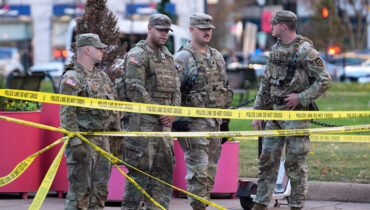 വൈറ്റ് ഹൌസിന് സമീപം വെടിയുതിർത്ത അഫ്ഗാൻ പൌരൻ എത്തിയത് ബൈഡൻ്റെ ‘ഓപ്പറേഷൻ അലീസ് വെൽക്കം’ വഴി; അന്ന് എത്തിയവരെ കൂടുതൽ പരിശോധനകൾക്ക് വിധേയരാക്കുമെന്ന് ട്രംപ്