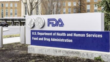 യു എസിൽ  കോവിഡ് വാക്‌സീൻ എടുത്ത 10 കുട്ടികൾ മരിച്ചെന്ന്  എഫ്ഡിഎ