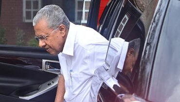 മുഖ്യമന്ത്രി പിണറായിക്ക് പുതിയ കാർ, 1.10 കോടി അനുവദിച്ച് ധനവകുപ്പ്; സാമ്പത്തിക പ്രതിസന്ധിക്കിടെയുള്ള നീക്കത്തിൽ വിമർശനം ശക്തം