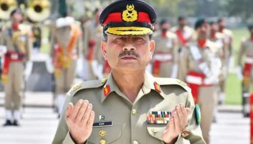 അസിം മുനീറിനെ സിഡിഎഫാക്കുന്ന വിജ്ഞാപനം മുന്നിൽക്കണ്ട് ഷെഹ്ബാസ് ഷെരീഫ് രാജ്യം വിട്ടെന്ന് സൂചന; ലണ്ടനിലേക്ക് പറന്നെന്നും റിപ്പോർട്ട്