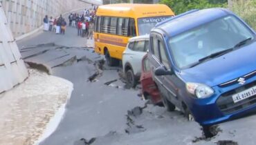 ദേശീയ പാത 66ലെ നിർമ്മാണത്തിലെ അപാകതകളുടെ ഉത്തരവാദിത്തം NHAI ഏറ്റെടുക്കണമെന്ന് ശശി തരൂർ