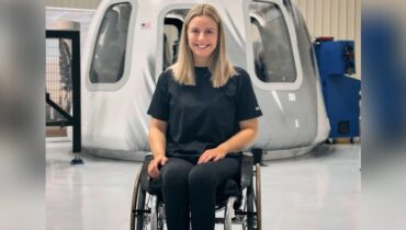 വീൽചെയറിൽ ബഹിരാകാശത്തേക്ക് സഞ്ചരിക്കുന്ന ആദ്യ വ്യക്തിയായി മൈക്കീല ബെന്തൗസ്