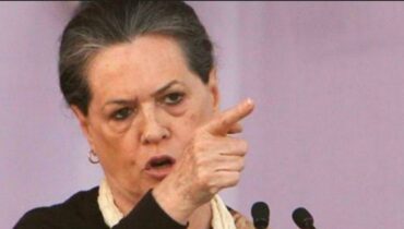 11 വർഷമായി മോദി സർക്കാർ തൊഴിലുറപ്പ് പദ്ധതിയെ ദുർബലപ്പെടുത്താൻ ശ്രമിക്കുന്നു, ഇപ്പോൾ ബുൾഡോസ് ചെയ്തു: മോദി സർക്കാരിനെതിരെ രൂക്ഷ വിമർശനവുമായി സോണിയ ഗാന്ധി