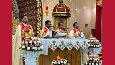 ഭക്തിനിര്‍ഭരമായ 40 നാല്പതു മണിക്കൂര്‍ ആരാധനക്ക് സാക്ഷിയായി ഷിക്കാഗോ സെന്റ് മേരീസ് ക്‌നാനായ കത്തോലിക്കാ ഇടവക