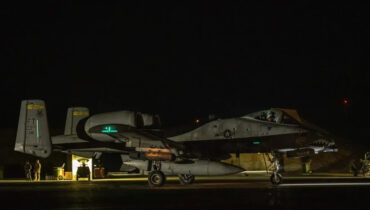 സിറിയയിലെ ഐഎസിന്റെ 70 കേന്ദ്രങ്ങളിൽ വ്യോമ–കരയാക്രമണത്തിൽ ഒട്ടേറെ ശത്രുക്കളെ വധിച്ചെന്ന് യുഎസ്, പിന്തുണ നൽകി ജോർദാനും