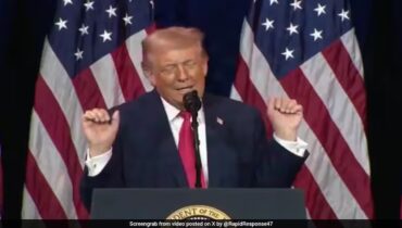 തന്‍റെ ഇത്തരം പ്രകടനങ്ങൾ മെലാനിയക്ക് ഇഷ്ടമല്ല, പക്ഷേ…; ട്രാൻസ്‌ജെൻഡർ കായികതാരങ്ങളെ പരിഹസിച്ച് ട്രംപ്; പ്രതിഷേധം ശക്തമാകുന്നു