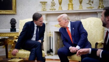 ട്രംപിന് അപ്രതീക്ഷിത പിന്തുണ! പുകഴ്ത്തി നാറ്റോ തലവൻ; സ്വകാര്യ സന്ദേശം പുറത്ത്, ഗ്രീൻലാൻഡ് വിഷയത്തിലും ട്രംപിനൊപ്പമെന്ന് സൂചന