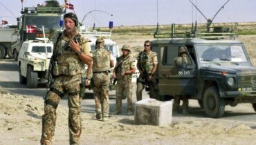 അമേരിക്ക ചതിച്ചു, ഒന്നിച്ച് പോരാടിയവരിൽ നിന്നുള്ള അടിയിൽ ഡാനിഷ് സൈനികർക്ക് അതൃപ്തി; ചരിത്രം ഓർമ്മിപ്പിച്ച് സൈനികരും വിമുക്തഭടന്മാരും