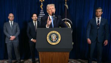 ‘എന്തെങ്കിലും ചെയ്യേണ്ടി വരും…’ വെനിസ്വേല അധിനിവേശത്തിന് പിന്നാലെ മെക്സിക്കോ, ക്യൂബ, കൊളംബിയ രാജ്യങ്ങൾക്ക് ട്രംപിന്റെ മുന്നറിയിപ്പ്