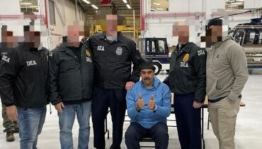 വെനസ്വേലയെ ആക്രമിച്ച യുഎസ് നടപടി; പ്രസിഡൻ്റ് നിക്കോളാസ് മദൂറോയെ ബ്രൂക്ക്ലിനിലെ തടങ്കൽ കേന്ദ്രത്തിലെത്തിച്ചു