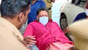 ജയിലിൽ വെച്ച് ദേഹാസ്വാസ്ഥ്യം, കണ്ഠരര് രാജീവരെ മെഡിക്കൽ കോളേജിലെ ഐസിയുവിൽ പ്രവേശിപ്പിച്ചു