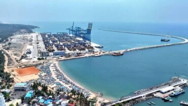 വിഴിഞ്ഞം രണ്ടാം ഘട്ട വികസനത്തിന്റെ നിർമാണോദ്ഘാടനം മുഖ്യമന്ത്രി നിർവഹിച്ചു