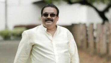 നടുക്കം മാറാതെ കേരളം, സിജെ റോയിയുടെ വിയോഗം ബിസിനസ്-സിനിമാ ലോകത്തിന് തീരാനഷ്ടം; ഇൻകംടാക്സ് ഡിപ്പാർട്ട്മെന്‍റിനെതിരെ പ്രതിഷേധം ശക്തം