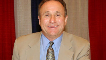 മുൻ യുഎസ് പ്രസിഡന്റ് റൊണാൾഡ് റെയ്ഗന്റെ മകൻ മൈക്കൽ റെയ്ഗൻ അന്തരിച്ചു