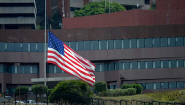 2019-ൽ അടച്ചുപൂട്ടിയ വെനസ്വേല എംബസി വീണ്ടും തുറക്കാൻ ട്രംപ് ഭരണകൂടം ; പ്രാഥമിക നടപടികൾ ആരംഭിച്ചു
