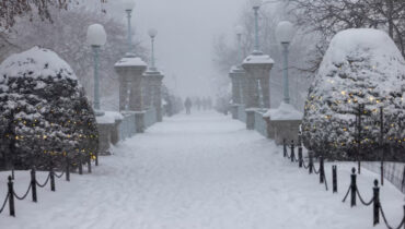 തെക്കുകിഴക്കൻ അമേരിക്കയിൽ ശക്തമായ ഹിമപാതത്തിന് സാധ്യത; കരോലിന, ജോർജിയ, വിർജീനിയ, ടെന്നസി എന്നീ സംസ്ഥാനങ്ങൾ ജാഗ്രതയിൽ