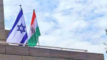 ഇസ്രയേലിലേക്ക് യാത്രകൾ ഒഴിവാക്കണം, അതീവ ജാഗ്രത പാലിക്കണം- നിർദേശവുമായി ഇന്ത്യൻ എംബസി