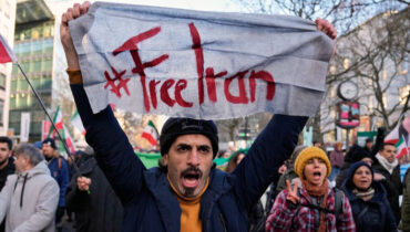 ഇറാനിലെ പ്രക്ഷോഭങ്ങളിൽ കൊല്ലപ്പെട്ടവരുടെ എണ്ണം 5,000 കടന്നേക്കാമെന്ന് മനുഷ്യാവകാശ സംഘടനകൾ