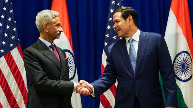 വ്യാപാര പിരിമുറുക്കങ്ങൾക്കും താരിഫ് ഭീഷണിക്കുമിടയിൽ ഫോണിൽ സംസാരിച്ച് ജയ്ശങ്കറും റൂബിയോയും; ആണവായുധം മുതൽ പ്രതിരോധം വരെ ചർച്ചയിൽ, അടുത്തമാസം കൂടിക്കാഴ്ച