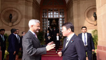 ഇന്ത്യയിലെത്തിയ ജാപ്പനീസ് വിദേശകാര്യ മന്ത്രിയുമായി ജയ്ശങ്കർ കൂടിക്കാഴ്ച നടത്തി; എഐ, സെമികണ്ടക്ടർ ടെക്നോളജി, അപൂർവ്വ ധാതുക്കൾ തുടങ്ങിയ വിഷയങ്ങളിൽ ചർച്ച