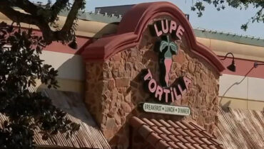 പ്രശസ്ത റസ്റ്ററന്റ് ശൃംഖലയായ ‘ലൂപ്പേ ടോർട്ടിയ’യിലെ ശുചിമുറിയിൽ ഒളിക്യാമറ; സ്ത്രീകളുടെയും കുട്ടികളുടെയും ദൃശ്യങ്ങൾ പകർത്തിയ ജീവനക്കാരൻ പിടിയിൽ