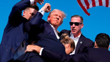 ട്രംപിനെതിരെ വധഭീഷണിയോ? പെൻസിൽവേനിയയിലെ വധശ്രമ ചിത്രം കാട്ടി “ഇത്തവണ വെടിയുണ്ട ഉന്നം പിഴയ്ക്കില്ല” എന്ന് ഇറാൻ സ്റ്റേറ്റ് ടെലിവിഷൻ, അങ്ങേയറ്റം ആശങ്കാജനകമായ സാഹചര്യം