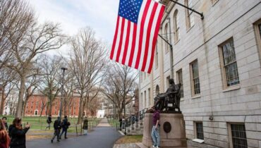 വോക്ക് ഐഡിയോളജി’ പ്രചരിപ്പിക്കുന്നു;  ഹാർവാർഡ് സർവകലാശാലയുമായുള്ള അക്കാദമിക് ബന്ധം  അവസാനിപ്പിച്ച് പെന്റഗൺ